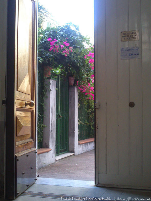 Bed & Breakfast Bonaventura Salerno Ngoại thất bức ảnh